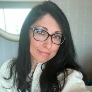 Meet your Posher, Stacy